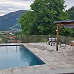 Feriehus Pool And Relax *